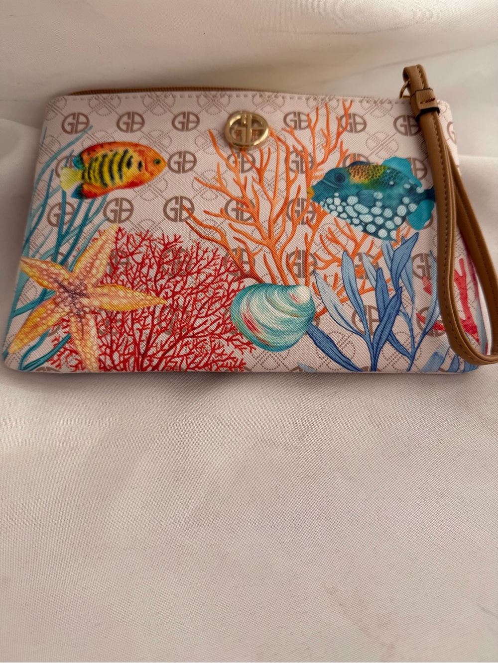 Giani Bernini Aquatic Logo Wristlet Wallet Under The Sea Cream Tan Clutch